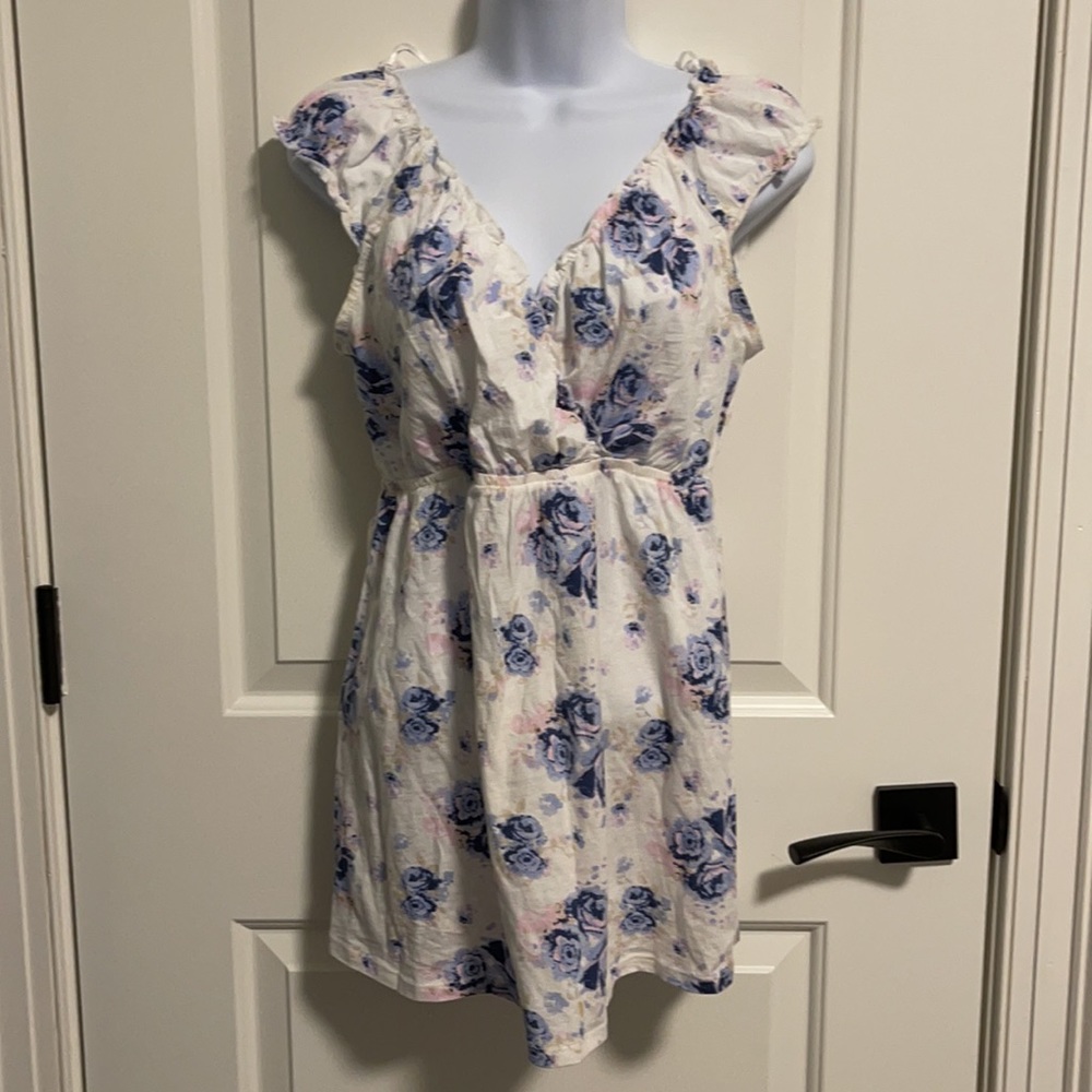 Bundle of 3 maternity top